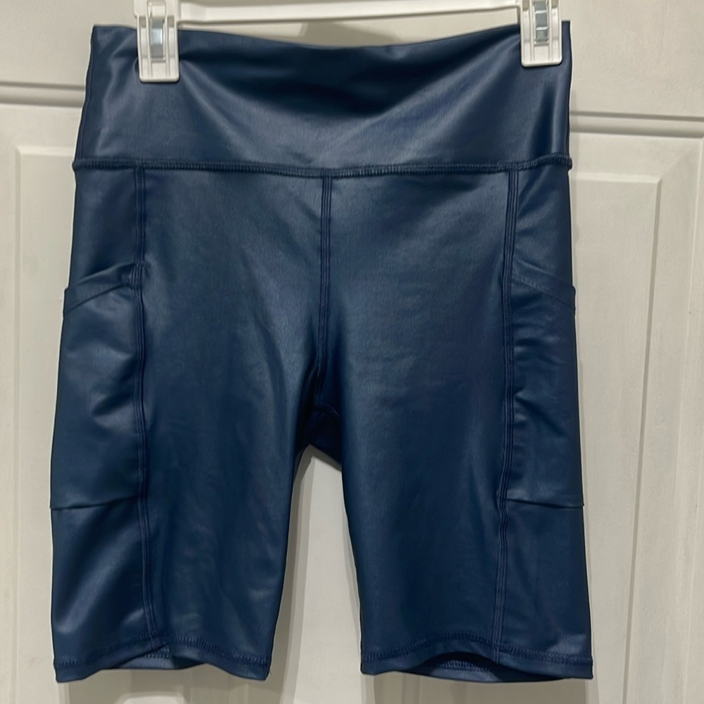 Savvi Women’s Sheen Navy Side Pocket Code Bike Shorts Size L NWT